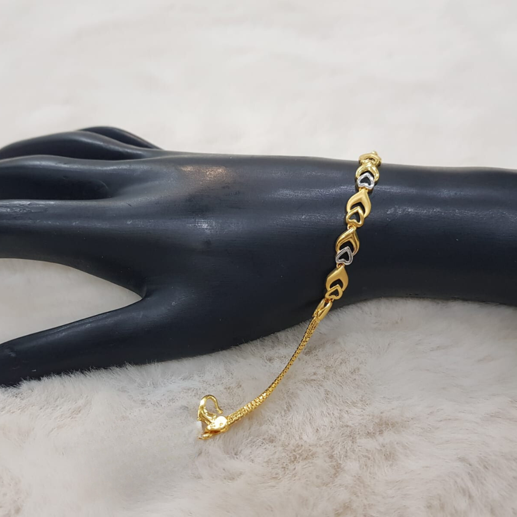 https://www.jewelnidhi.com/img/1728623605AGBR008.png