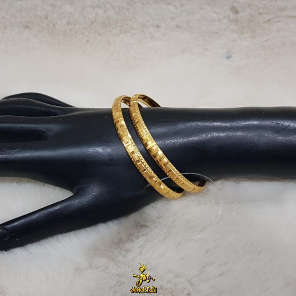 https://www.jewelnidhi.com/img/1768227022Bangle.png