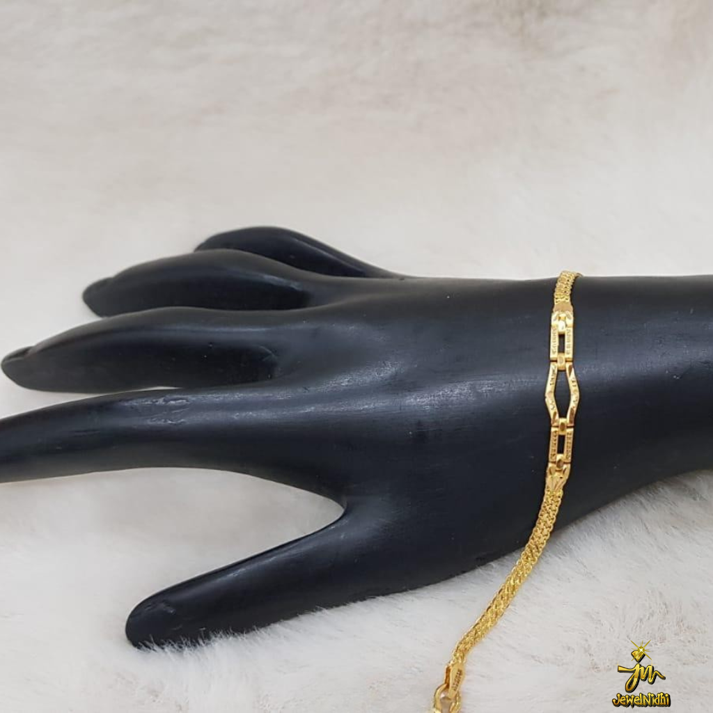 https://www.jewelnidhi.com/img/1774877743AGBR0011.png