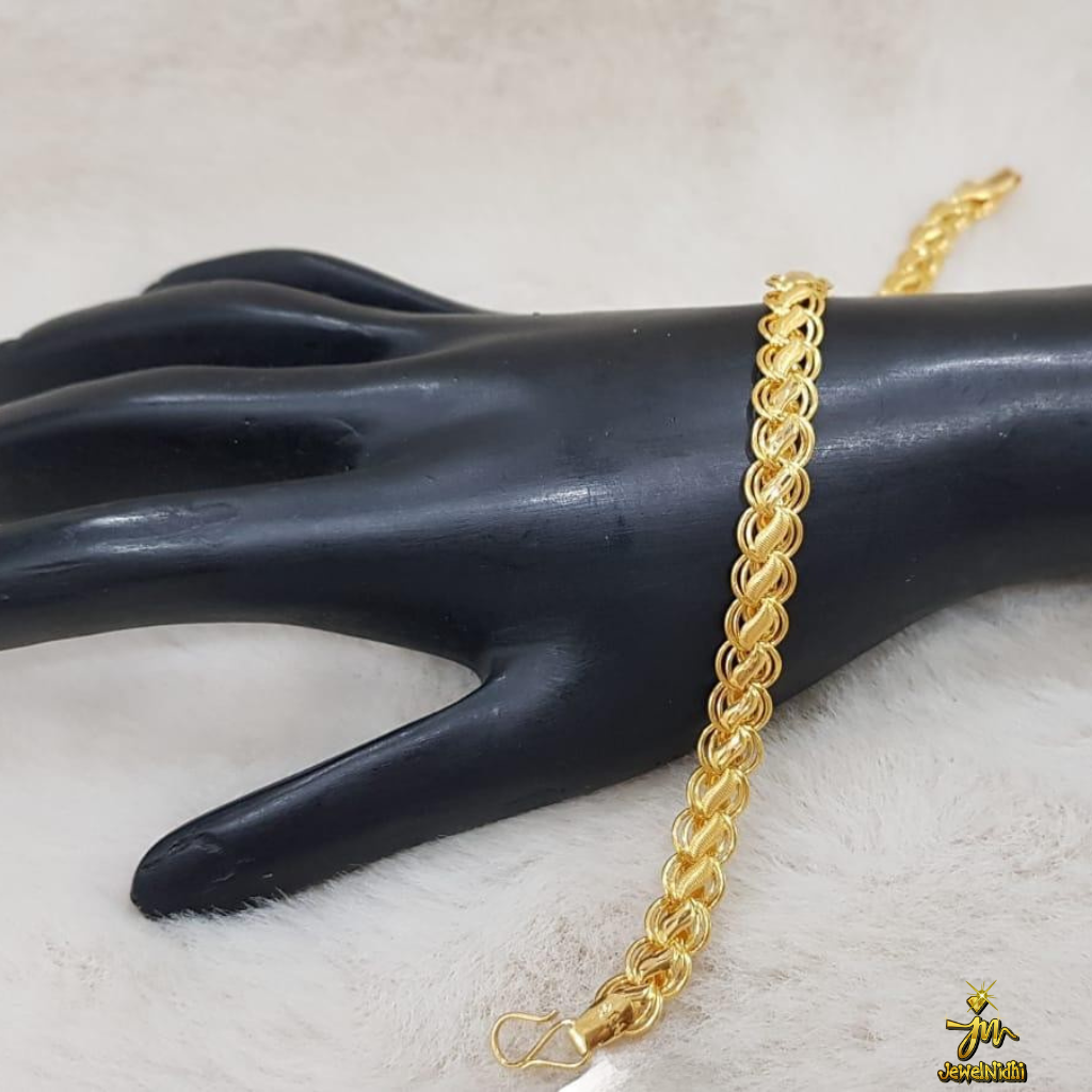 https://www.jewelnidhi.com/img/1775045252AGBR0019.png