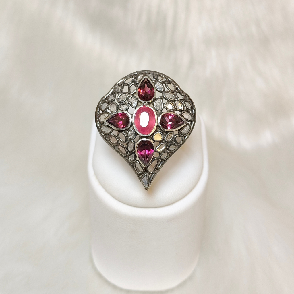 https://www.jewelnidhi.com/img/1781778213XSR00036.png