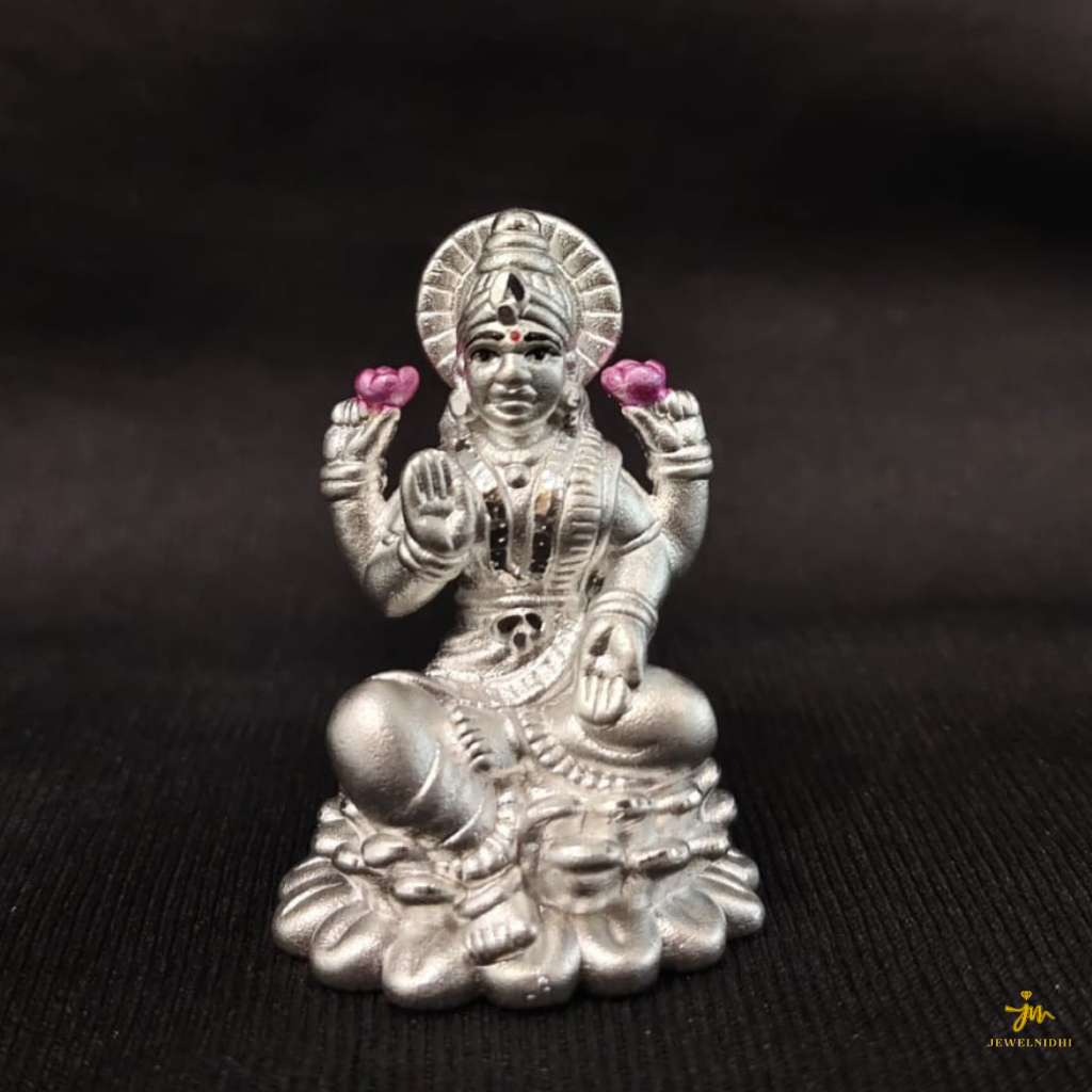 https://www.jewelnidhi.com/img/17888745327.png